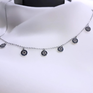 Round eyes necklace