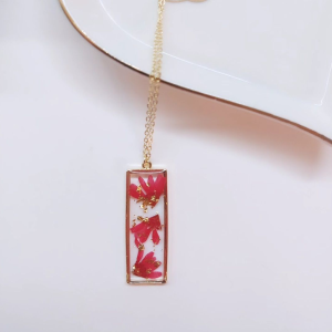 "Spring allover" rectangle necklace